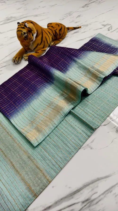 Traditional Mangalgiri Cotton Saree with Mini Check Design & Handwoven Finish